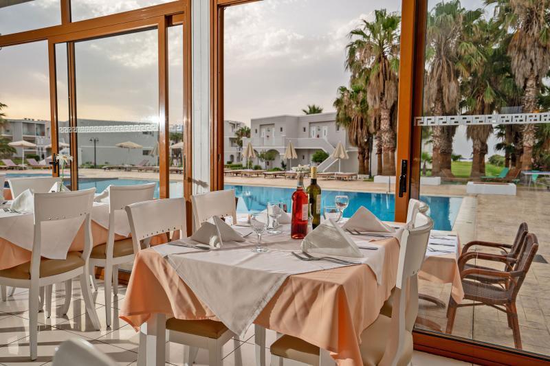 Resort Delfina Tropic