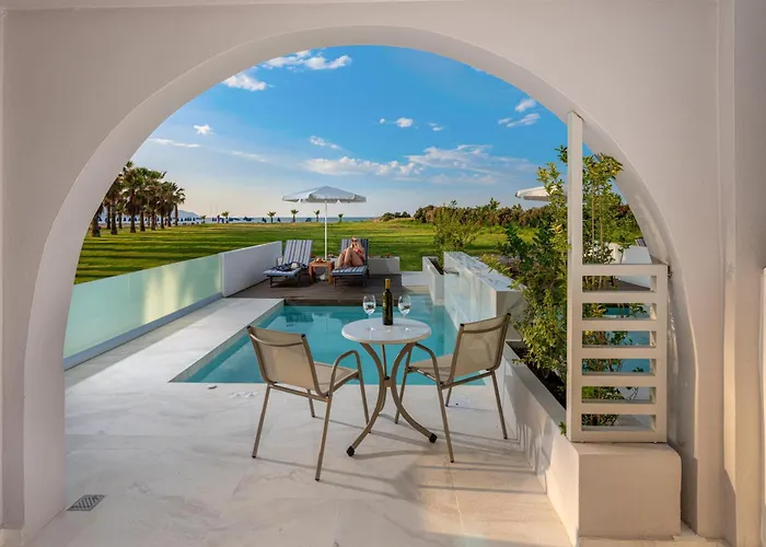 Delfina Tropic Beach