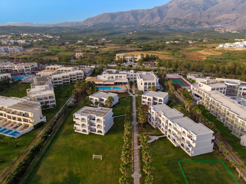 Resort Delfina Tropic Paralia Kourna