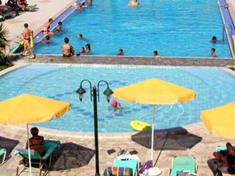 Delfina Tropic Resort 4*