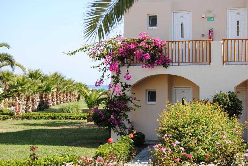 Resort Delfina Tropic Paralia Kourna